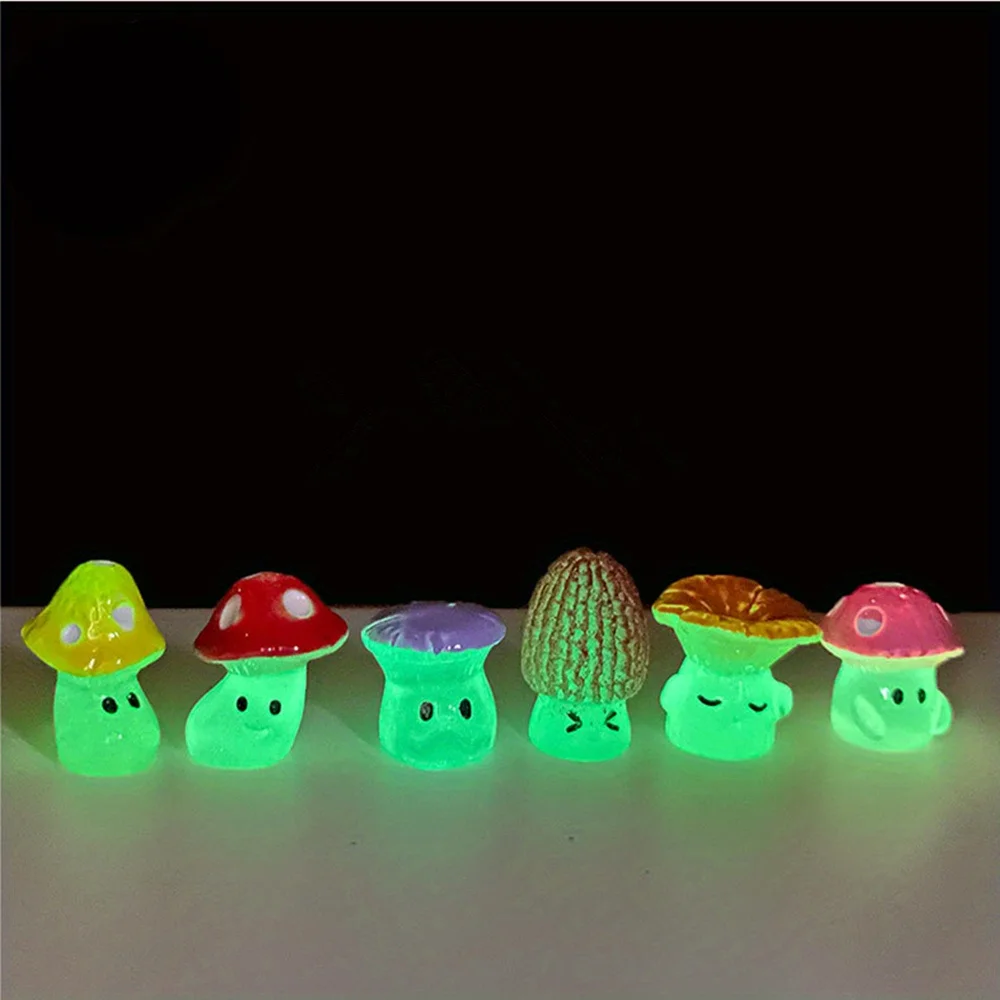 Mini Glowing Mushroom Garden Decoration Miniature Fluorescent Moss Landscape Ornaments DIY Fairy Garden Accessories