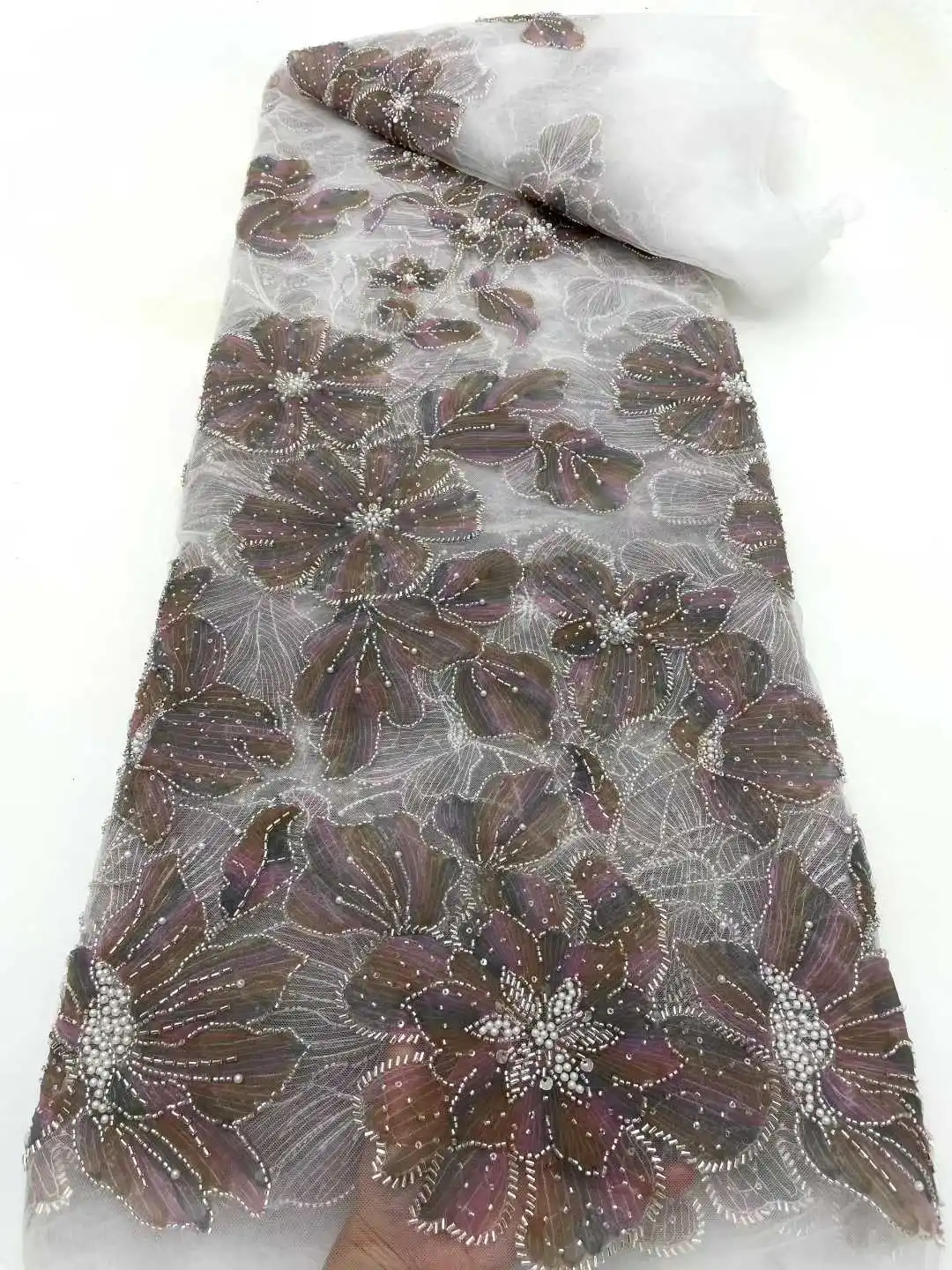 2025 Pizzo netto di tulle francese di lusso con paillettes e perline Tessuto di pizzo ricamato africano nigeriano Tessuto di pizzo per cucire