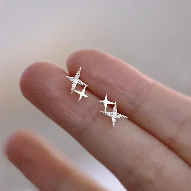 2026 New Ins Minimalist and Niche Glossy Diamond Studded Four Pointed Star Super Immortal  Earrings for Women