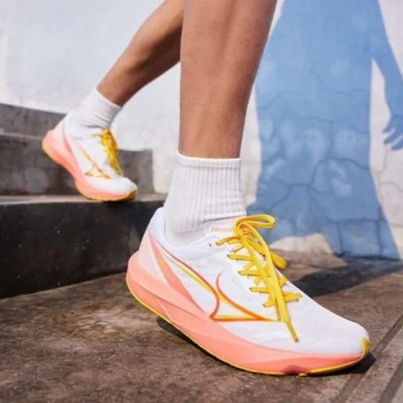 Professional Men Running Shoes Non-Slip Outdoor Sports Shoes Carbon Plated Training Shoe Man Good Quality Running Sports Shoes