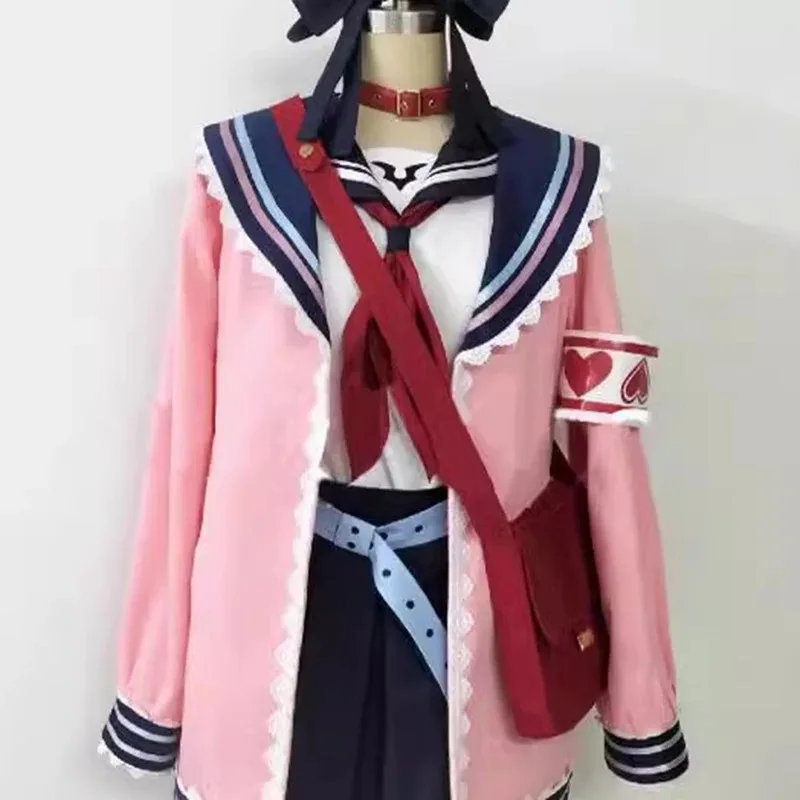 أزياء ماكينو ريريمو التأثيرية، زي جميل، معطف وردي، فستان حفلات الهالوين