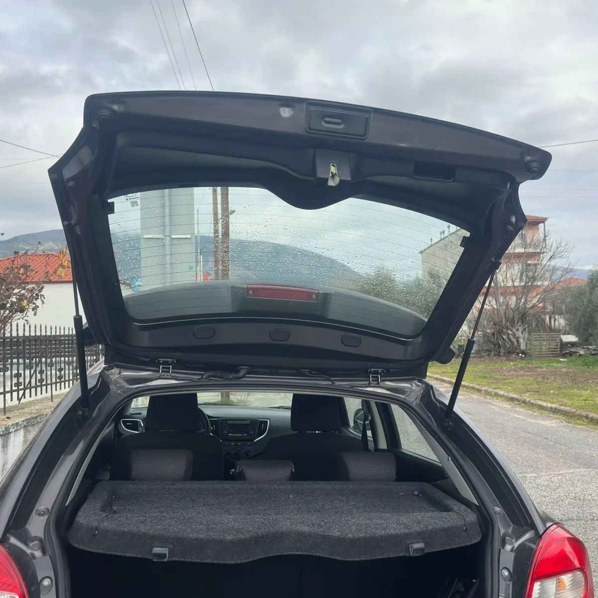 2 Stück 81850-M68P10 Auto-Heckklappen-Gasdruckfedern für Suzuki Baleno WB Hatchback 2015-2022 Baleno RS – Detail 13