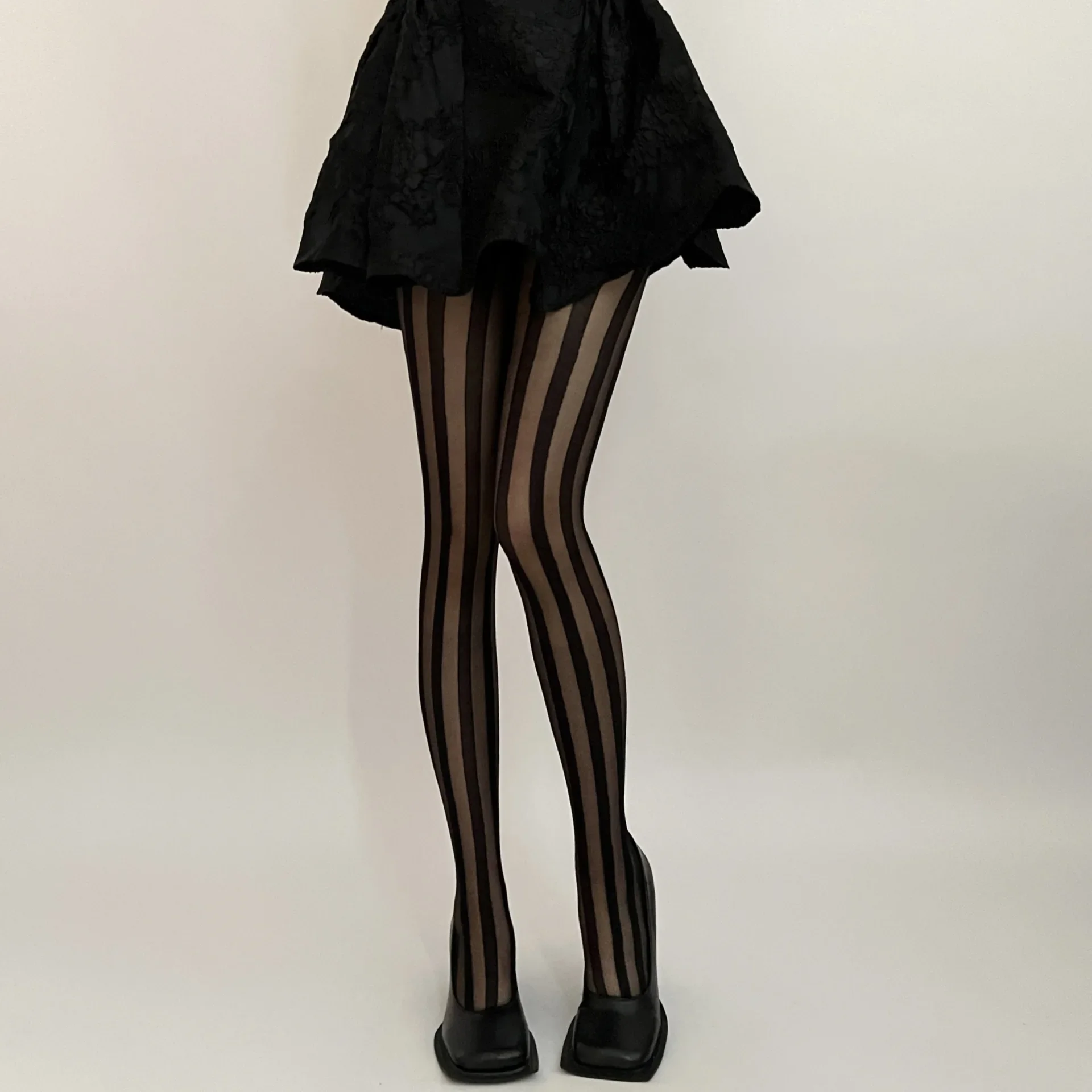 Thick Stripe Thin Hosiery Retro Show Thin Wide Vertical Pantyhose Women Sexy Black Vertical Stripes Pattern Stockings Tights