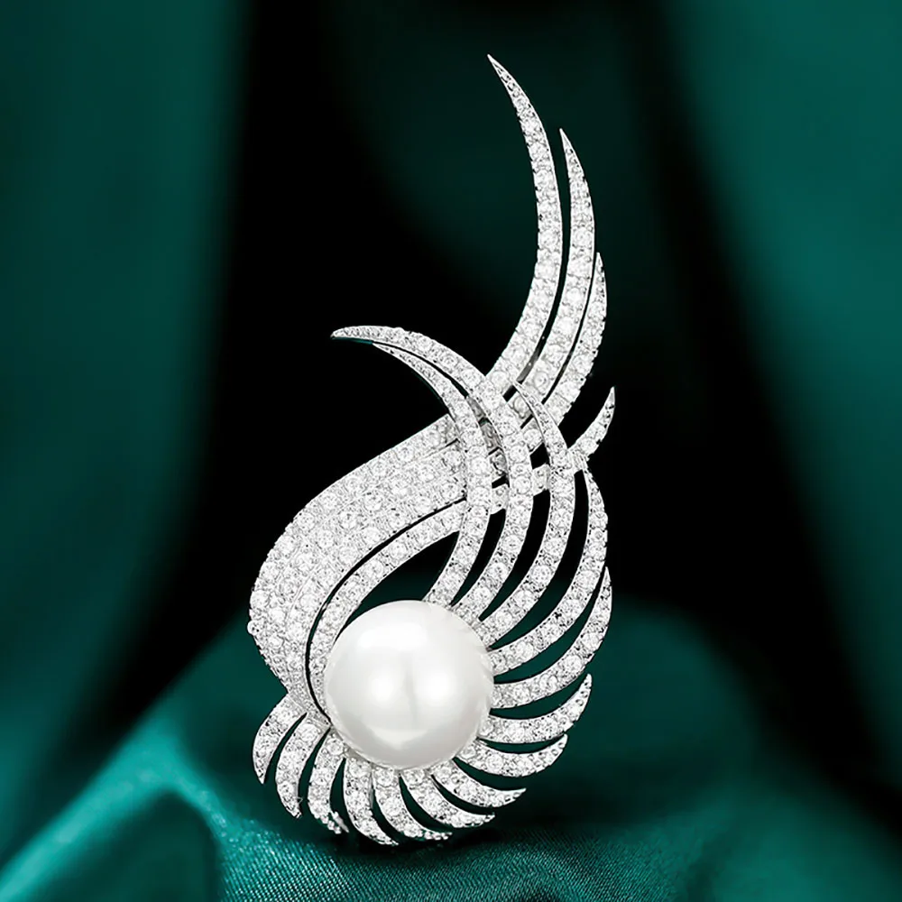 ZHEN-D Jewelry Angel Wings White Shell Pearls Beautiful Shining Brooch Pin Gorgeous Gift for Women Girl Dating Party Wedding