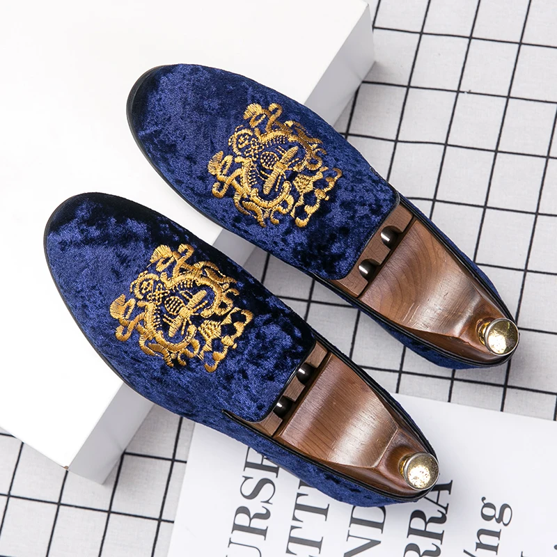 Men's Suede Soft Penny Loafers Velvet Embroidered Design Slip-On Formal Dress Shoes Flat Big Size 38~45 Zapatos