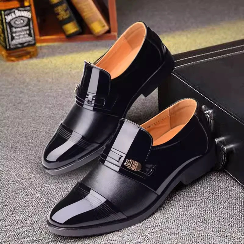 Mens Formal Two Tone Patent Leather Loafers Pointed Toe Slip On Shoes With Metal Buckle Low Heel Comfortable Non Slip Breathable - Image 3