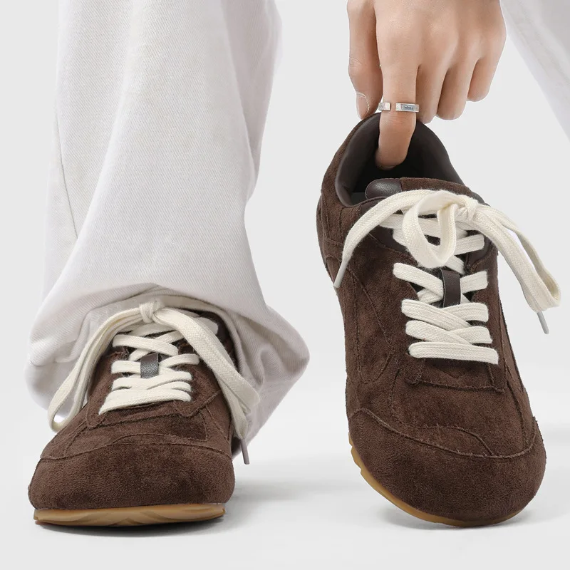 

High Quality Men's Sneakers and Casual Shoes Retro Britain Outdoor Run Shoes Fashion Classic Derby Shoes for Men Zapatos Hombre