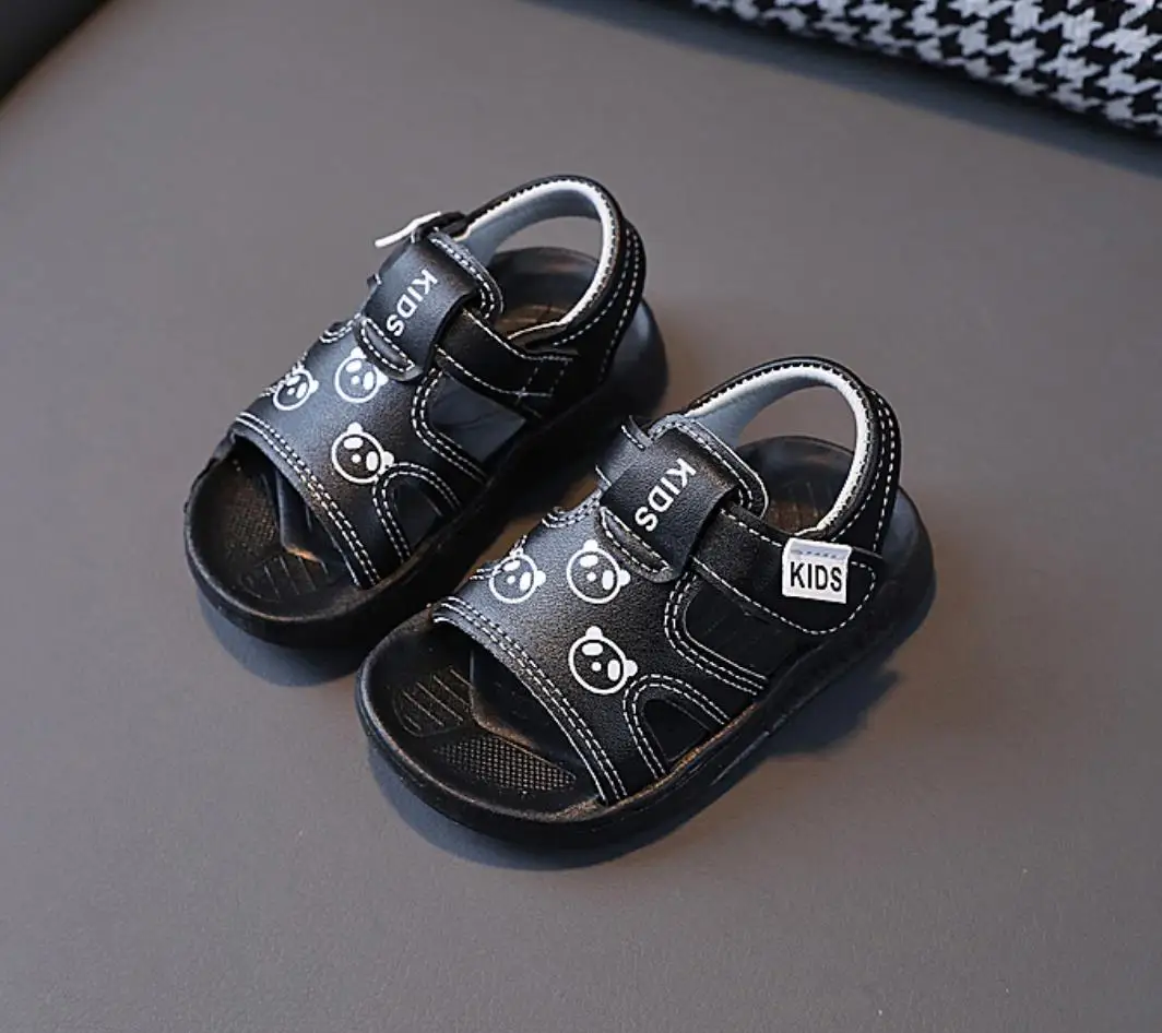 Sepatu sandal anak bayi musim panas anak laki-laki 1-6 Tahun anti selip sepatu pantai kartun sol lunak Sneakers kasual sepatu jalan bayi balita