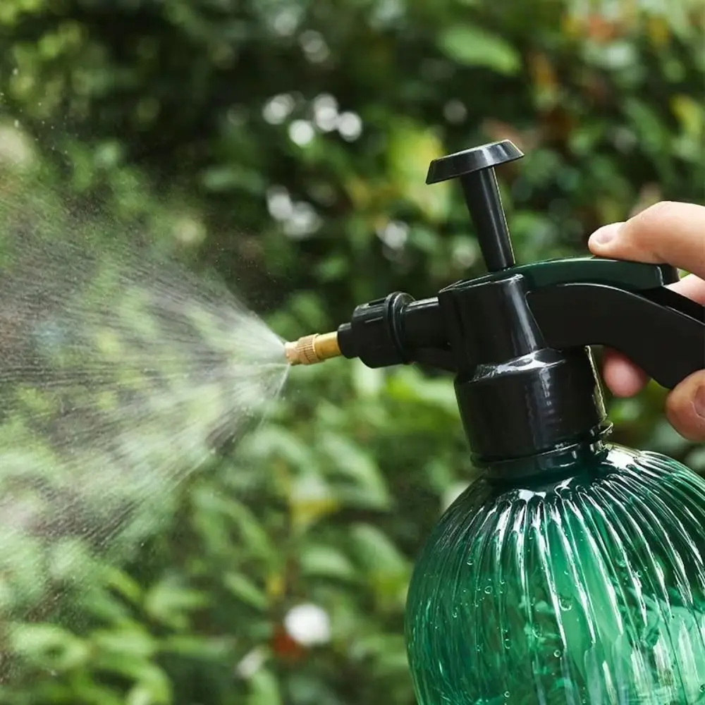 New 1.5L Flower Watering Pot Spray Nozzle Manual Air Pressure Spray Bottle Garden Tools Large Capacity Pressure Sprayer