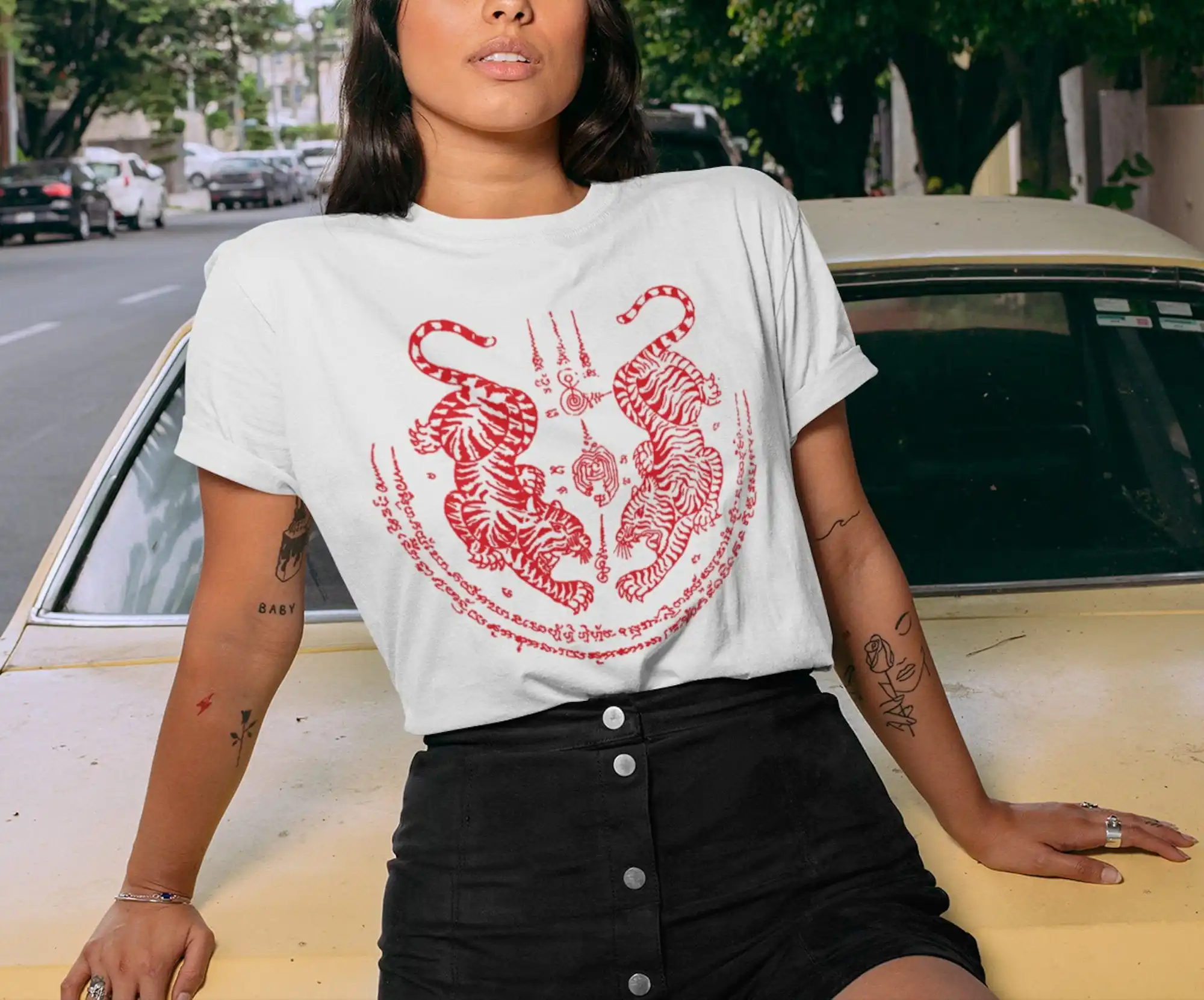 

Aesthetic T Shirt Thai Trending Tiger Print Vintage Outline