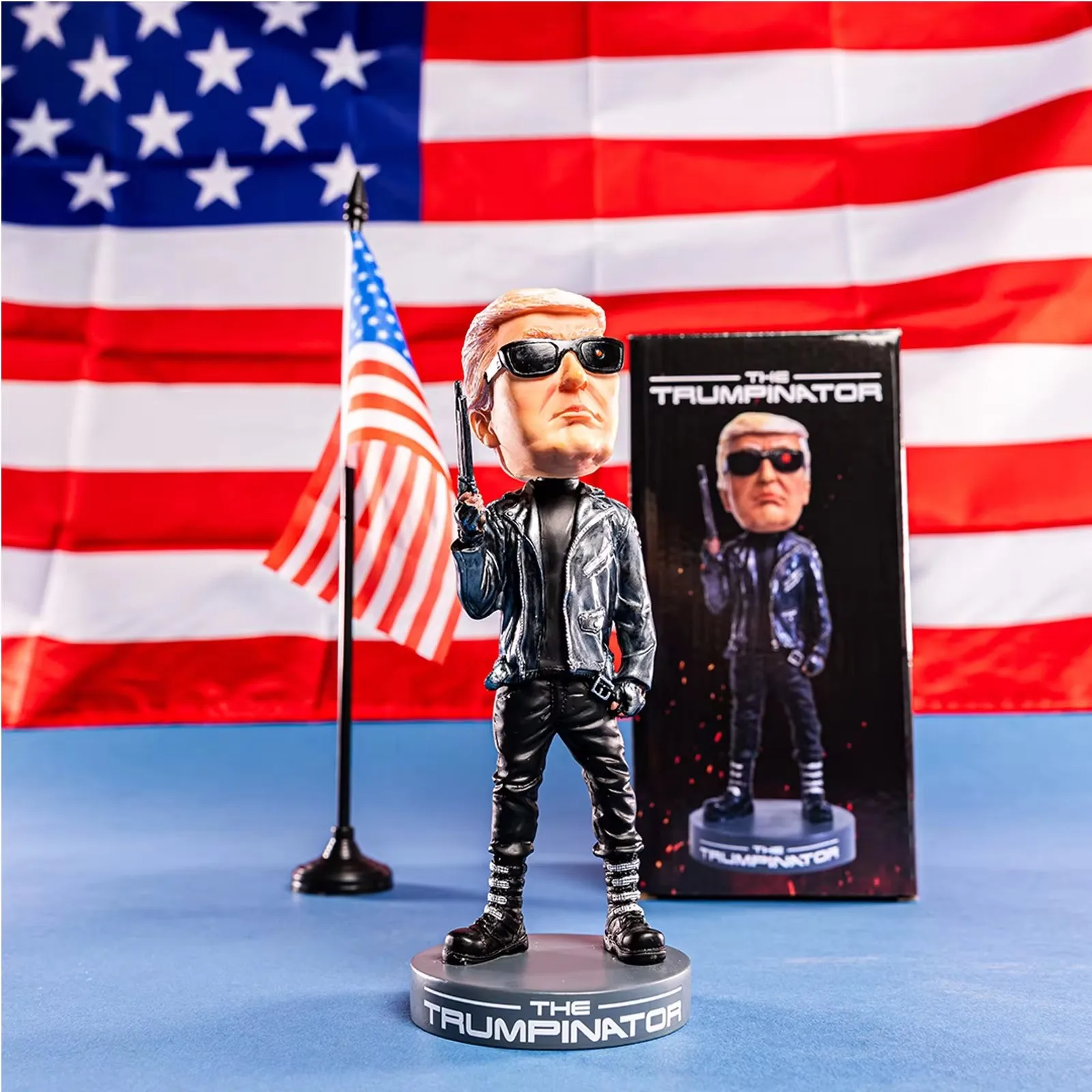 Trump resin figurine toy ornaments Desktop craft statues Emulating Schwarzenegger Image Character statue ornaments Emulating