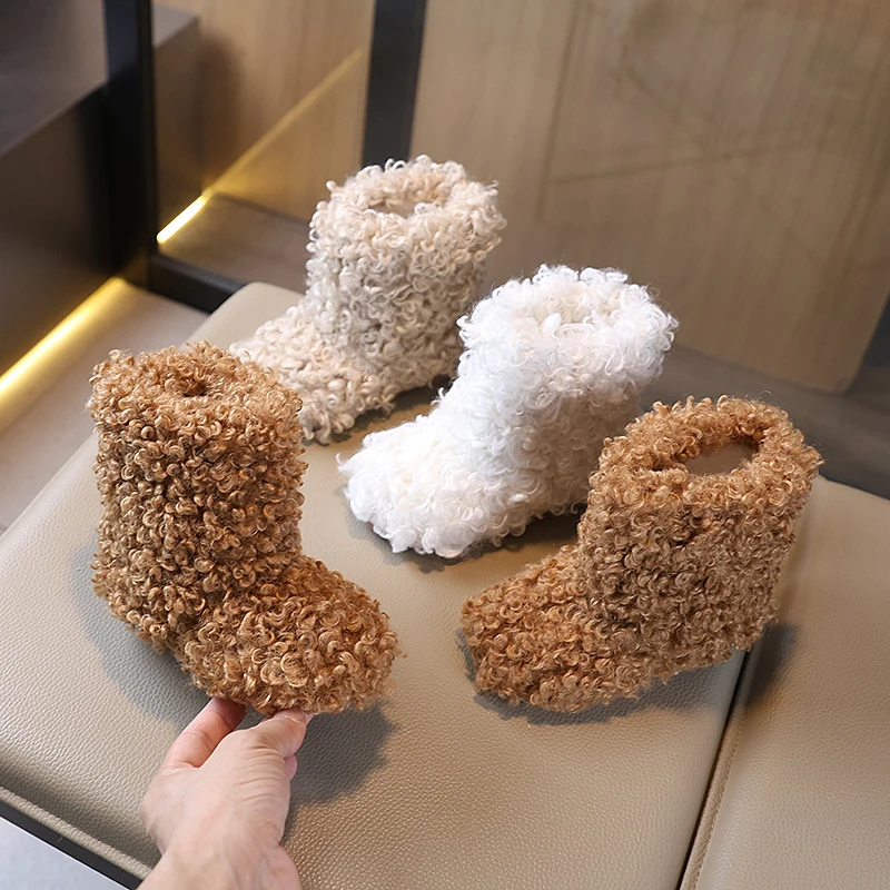 

2025 детские зимние милые короткие сапоги для девочек, модная пушистая обувь ягненка, флисовые сапоги для мальчиков, теплые короткие сапоги, однотонные универсальные