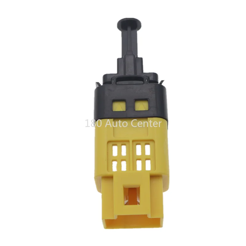 Original Stop Lamp Switch Brake Lamp Switch for GEELY BORUI GC9 2015-2016 Models