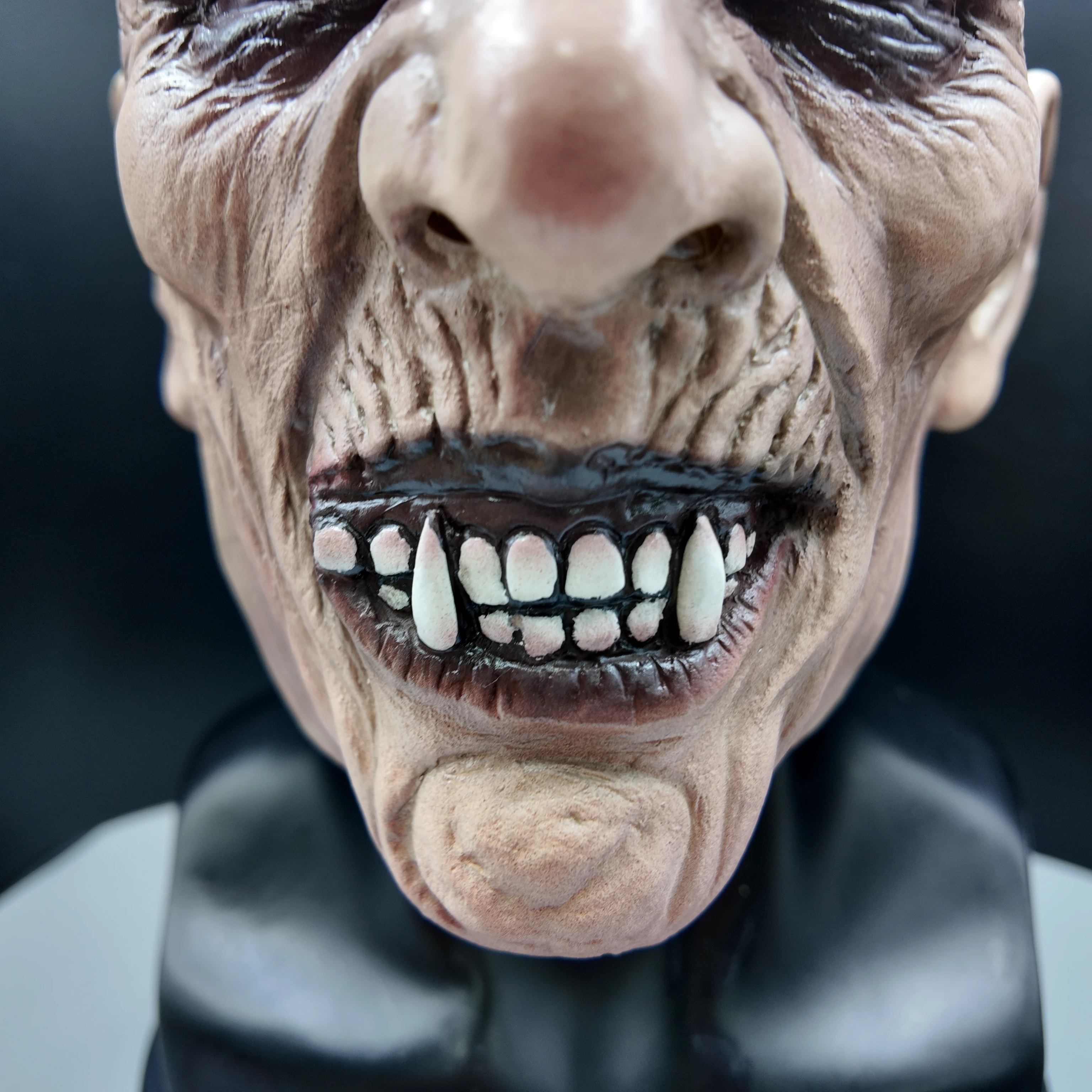 Gruselige Glatzkopf-Vampirmaske Realistische Latex-Vollkopf-Dämonen-Zombie-Gesichtsmaske Halloween Horror Cosplay Party Spukhaus-Requisite – Detail 8