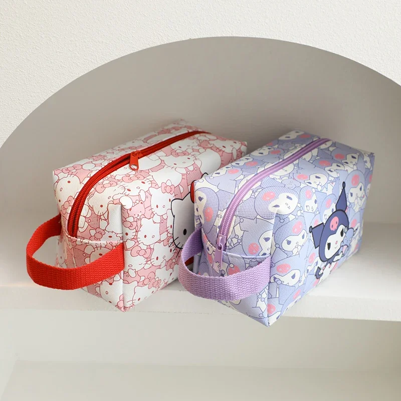 Sanrio Hello Kitty กระเป๋าเครื่องสําอางการ์ตูนความจุขนาดใหญ่ Travel Cosmetic Skin Care Product Storage Bag Pencil Case กระเป๋าใส่เหรียญ