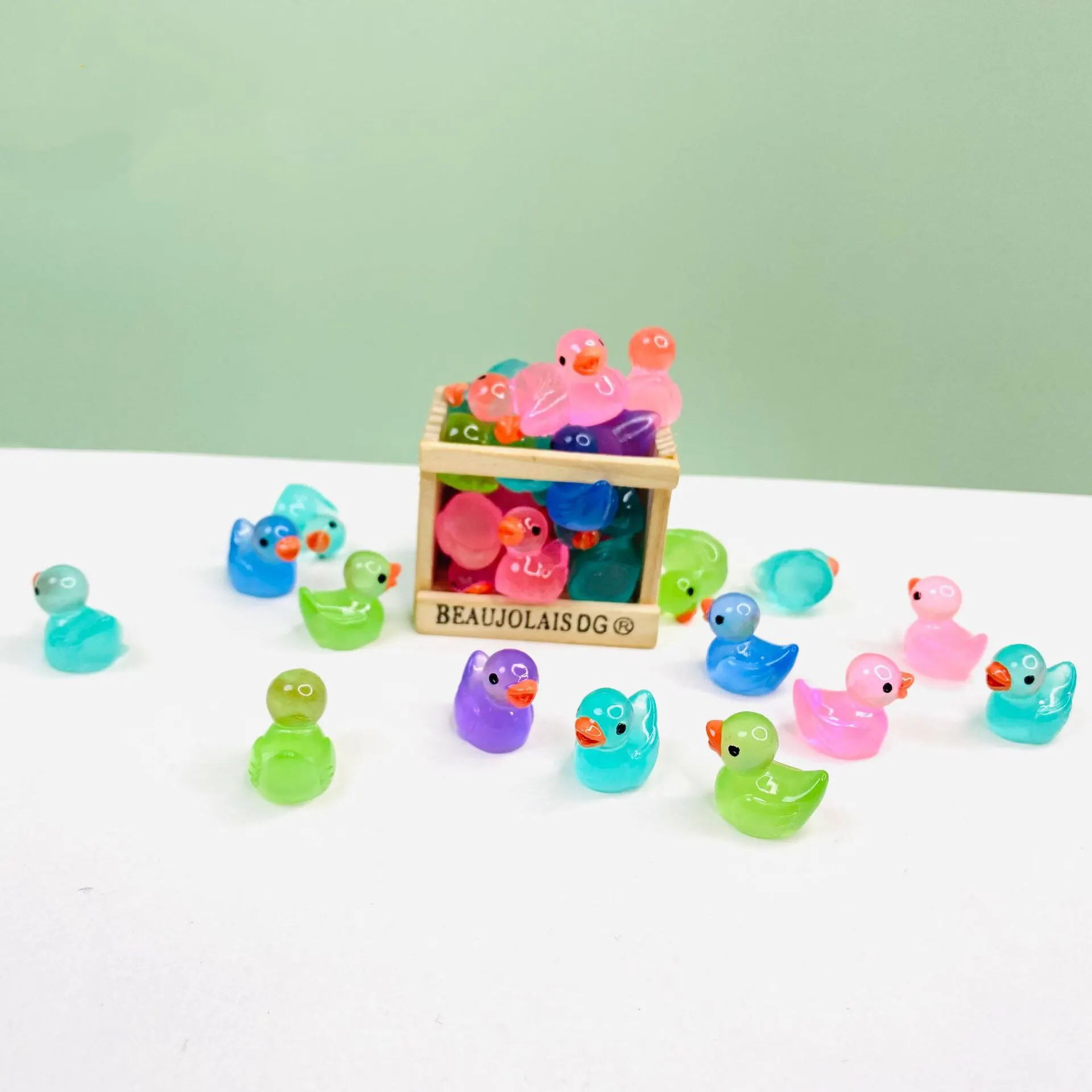 10Pcs 20Pcs Nightglow Little Duck Cartoon 3D Transparent DIY Phone Case Creative Hairpin Jewelry Decoration