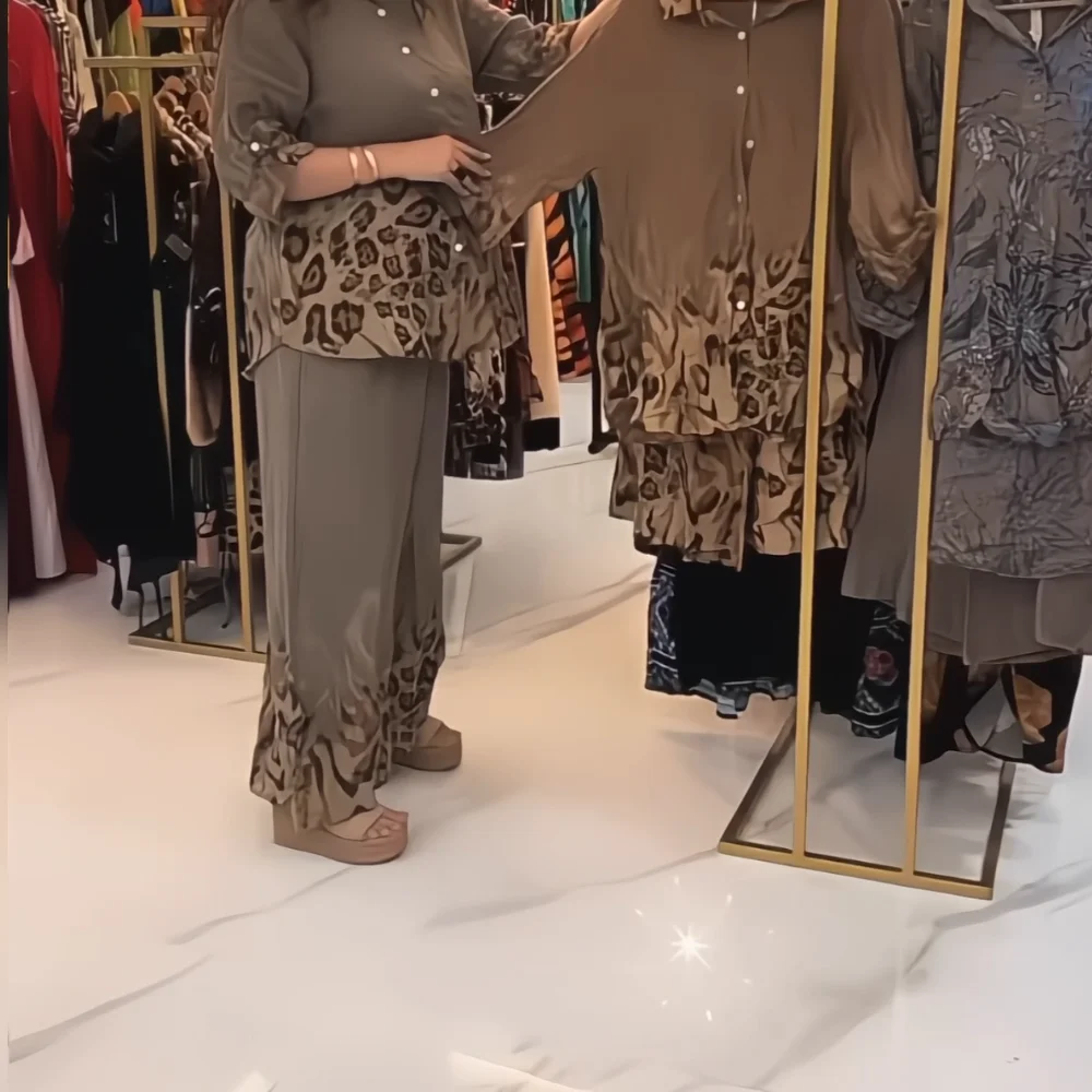 2025 Fashion Leisure Loose Leopard Pattern Shirt Two Piece Set Autumn Women's Casual Elegant Wide Leg Pants Fashion New Product
