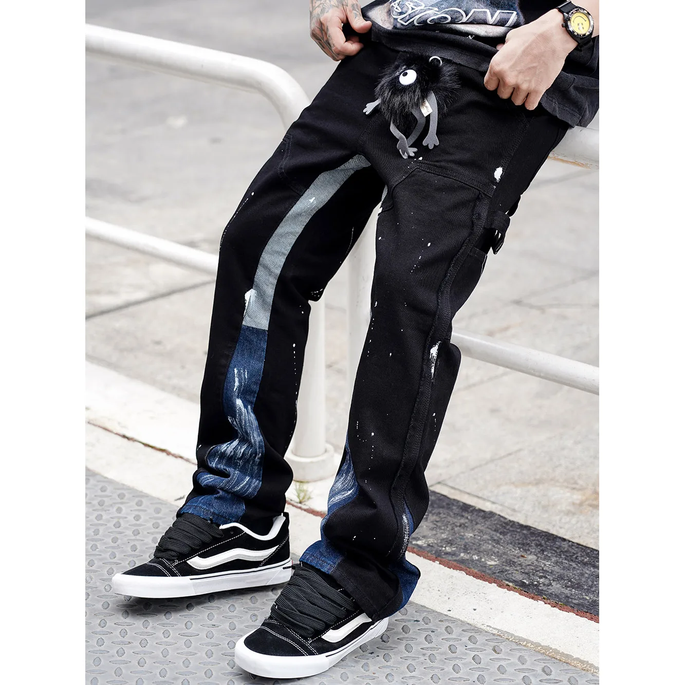 2023 Hip Hop Splash Ink Wide Leg Jeans Y2k Distressed Colorblock Denim Jean with Print Graffiti Flare Denim Pants for Men