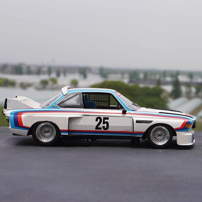 1: 18 Original CSL25 Car Model 3.0 Rally Racing Minichamps Simulation Car Model