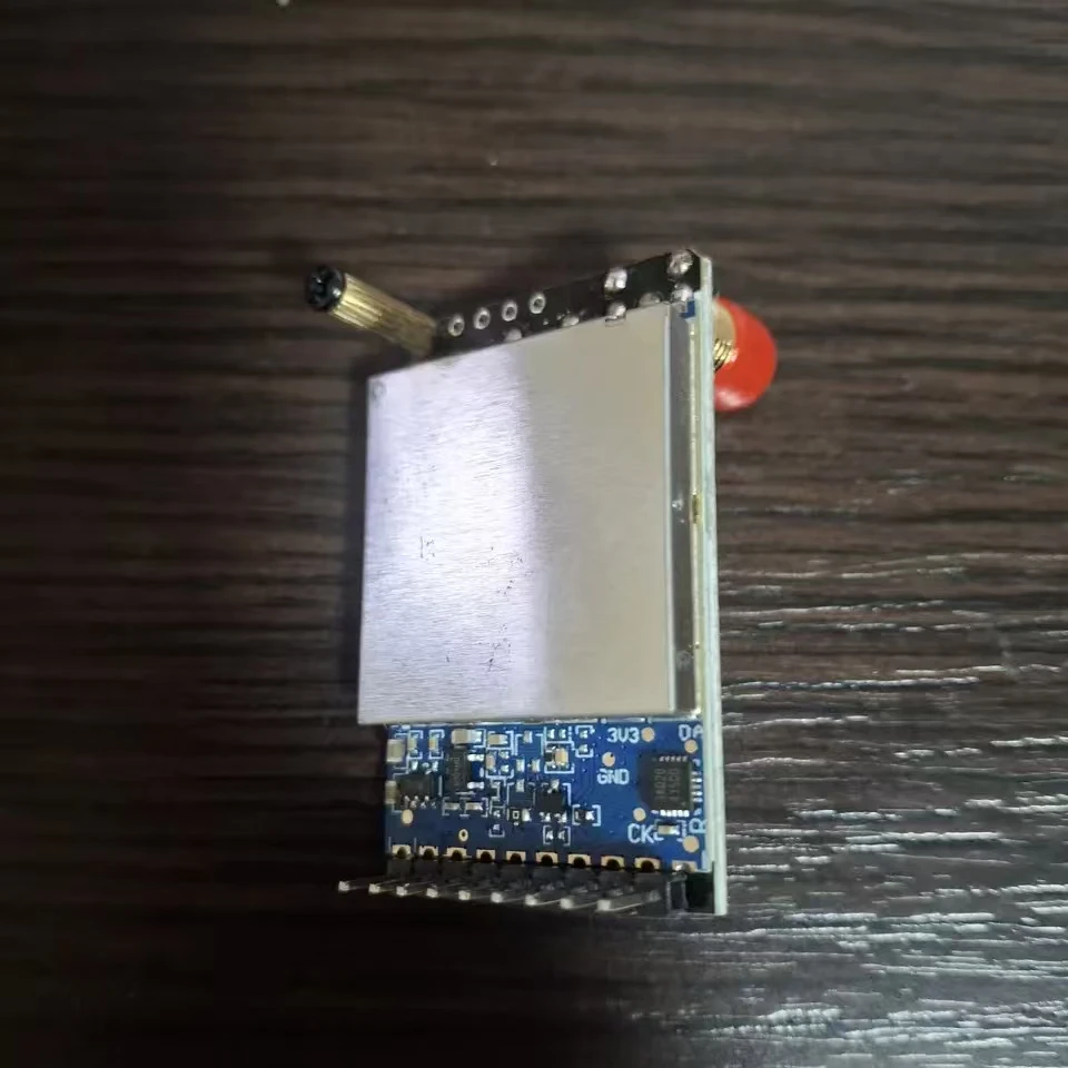 

1.2G 1.3Ghz VRX 9 Channel FPV Video Audio Receiver Long Distance Transmission 800D FPV Goggles