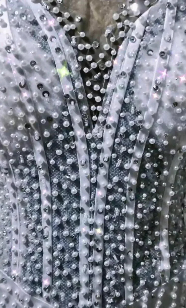 Personalizado ver através de pérolas contas sereia vestidos de casamento vestido de noiva manga cheia babados em cascata vestidos de noiva