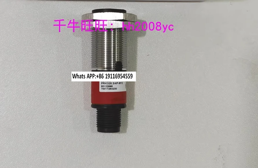 

New PRK328.3/4P-M12 sensor 50122695 ET5.3/4P-M8