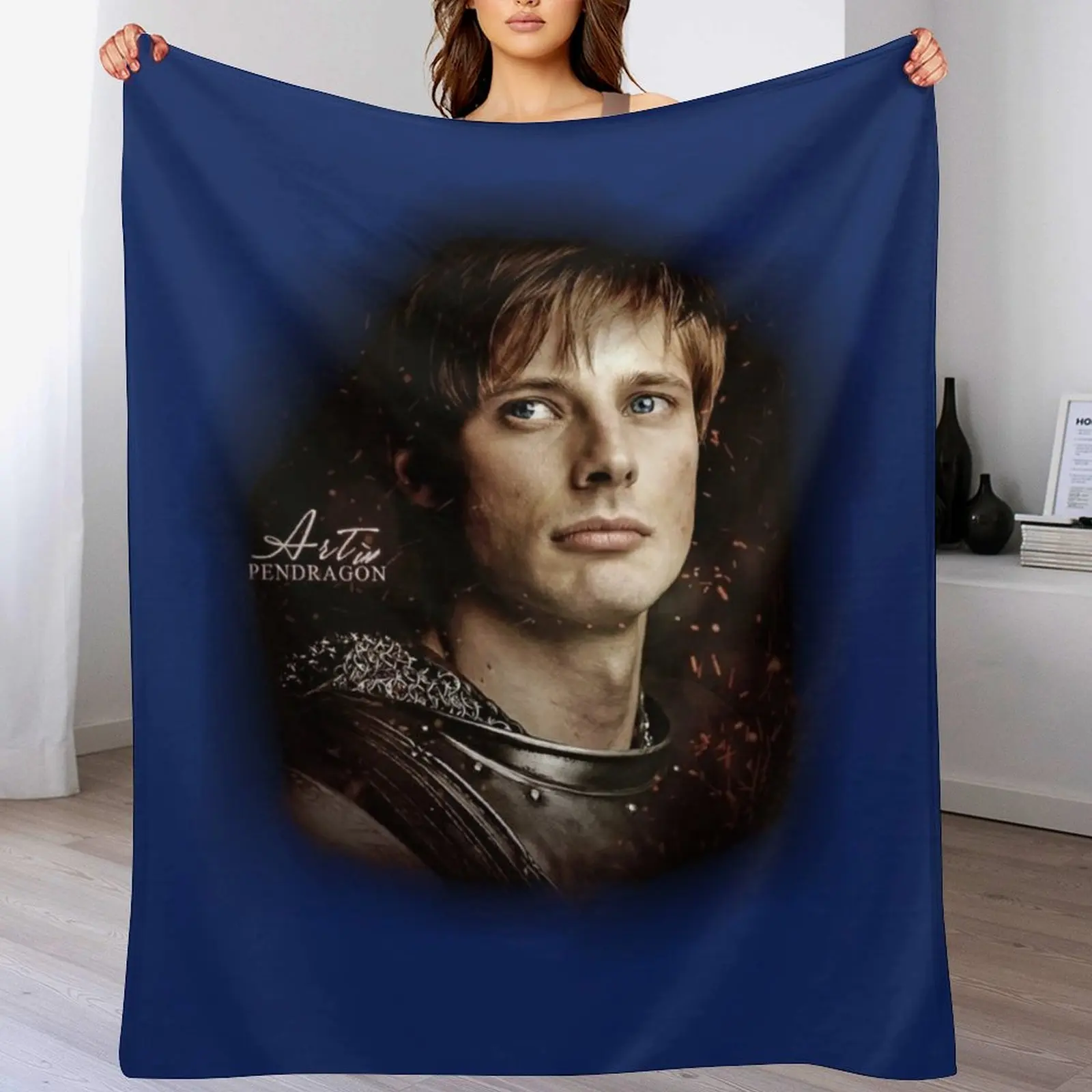 

Arthur Pendragon - Merlin - A2 V-Neck Throw Blanket Decorative Soft Throw Blanket for Couch Sofa