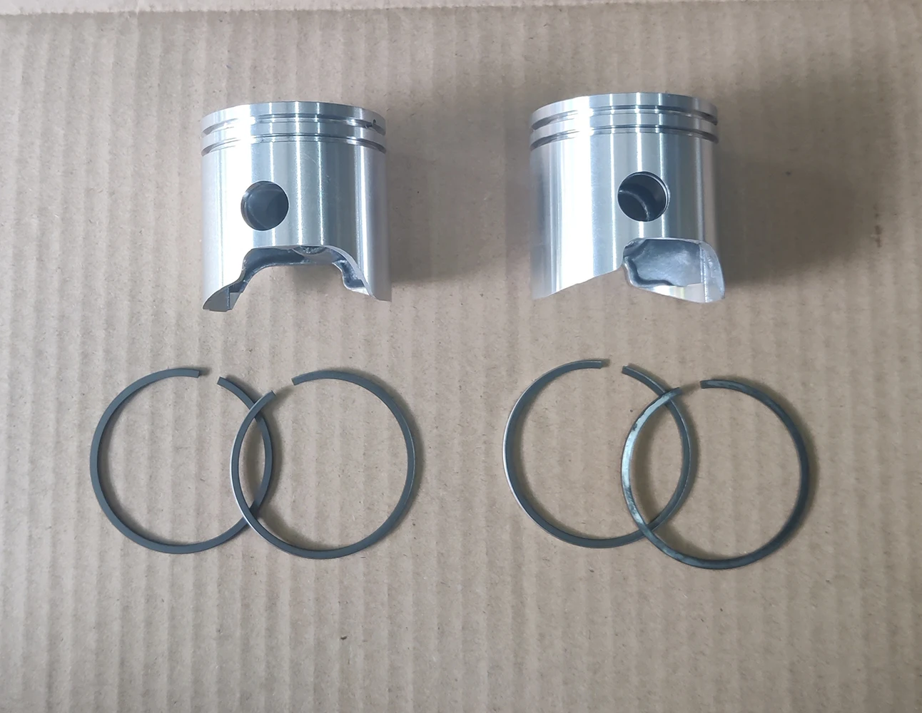 

Outboard Motor piston /pinston ring plus 0.5mm for Yamaha Hidea Parsun 2 stroke 15/18hp boat engine hook