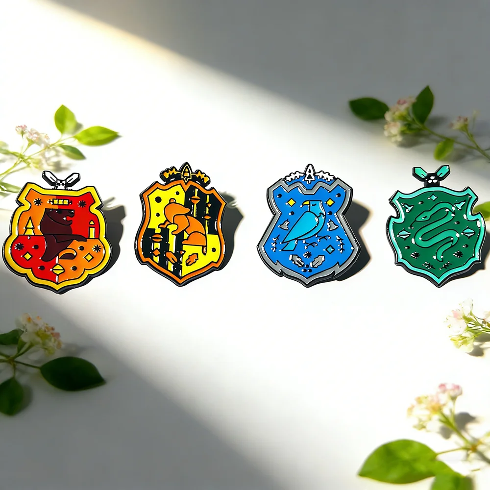 Juego de 4 Broches de Esmalte de Harry Potter, Insignias Metálicas para Estudiantes Universitarios, Accesorios para Mochilas, Decoraciones, Idea de Regalo, Broches de Dibujos Animados