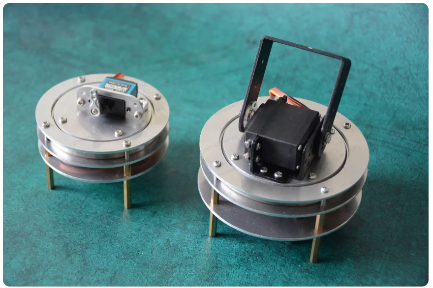 2-DOF Aluminum Alloy Servo Gimbal | Controllable Electric Pan-Tilt with Standard Size & Handle Adapter