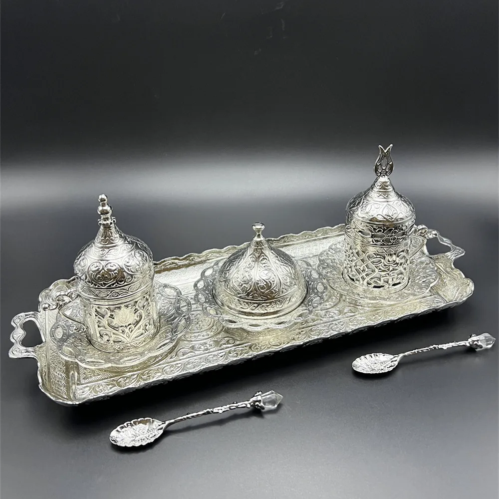 

Изысканная европейская кофейная чашка в стиле турецкого тюльпана, классическая, в стиле дворцовой роскоши, из серебра.