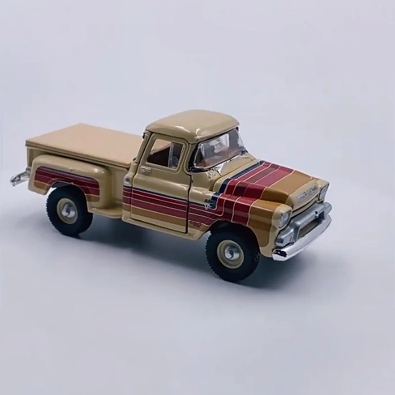 Escala 1:64 1958 GMC Stepside Truck 4X4 Simulação Liga Modelo de Carro Exibição Estática Brinquedo Colecionável Presente Decoração Lembrança