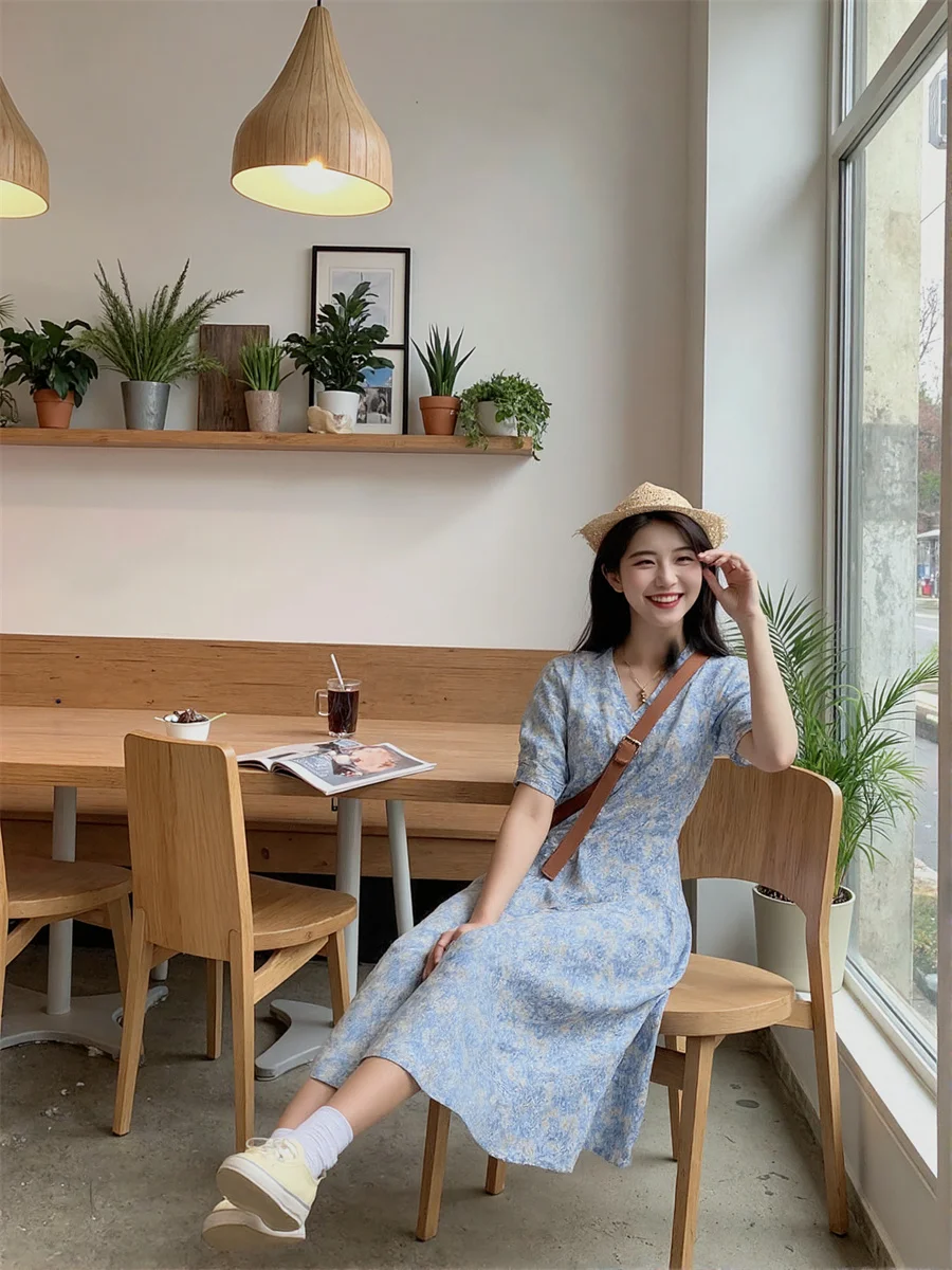 Abiti a maniche corte con sbuffo drappeggiato floreale Abbigliamento da donna Autunno a costine aderente Laurea Cut-Out Preppy Strass Crossover Ragazze