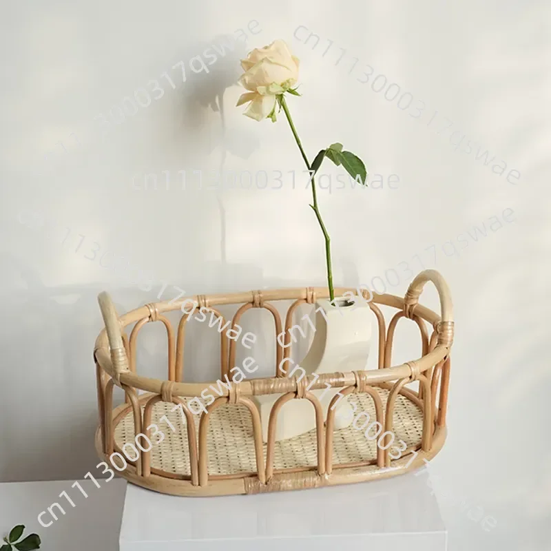 Wholesale Oval Rattan Storage Box Pure Hand Woven Desktop Organizer Sundries Fruit Container For Coffee Table American Style