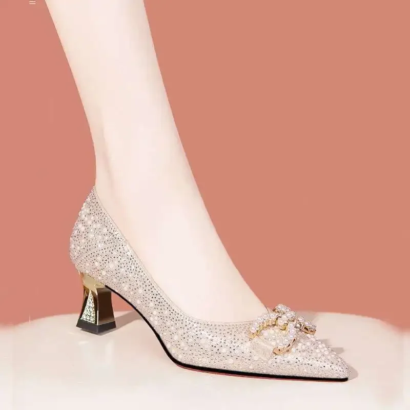 Elegant Water Diamond Pointed Toe High Heels Women's Spring Summer New Medium Heel Shoes French Wedding Shoes Rubber Surface