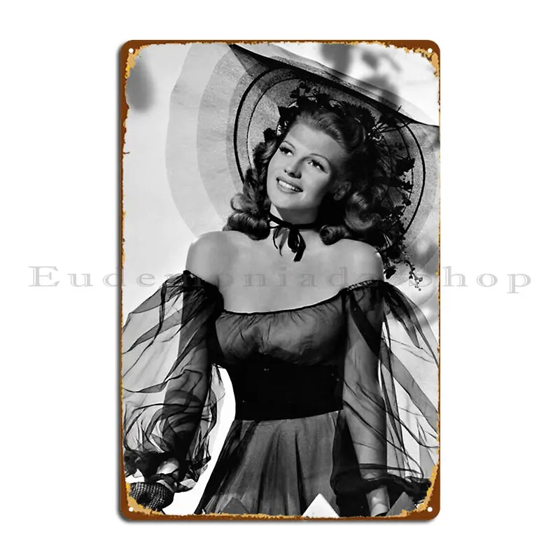 Beautiful Rita Hayworth Metal Plaque Poster Club Bar Garage Cinema Design Bar Cave Tin Sign Poster