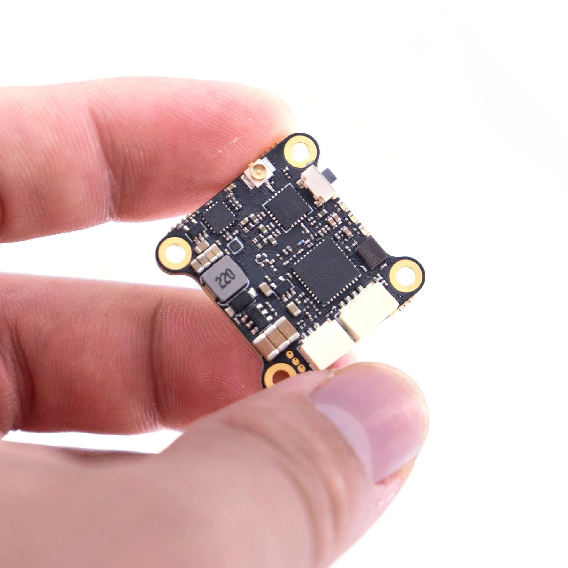 HPXGRC 5.8G 1W 64ビット VTX RC FPVドローン用強力な貫通力を持つ安定した信号