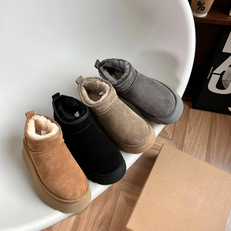 Winter New Thick Soled Women's Snow Boots with Increased Height Fur Integrated Short Tube Warm Cotton Shoes Thick Velvet Warm