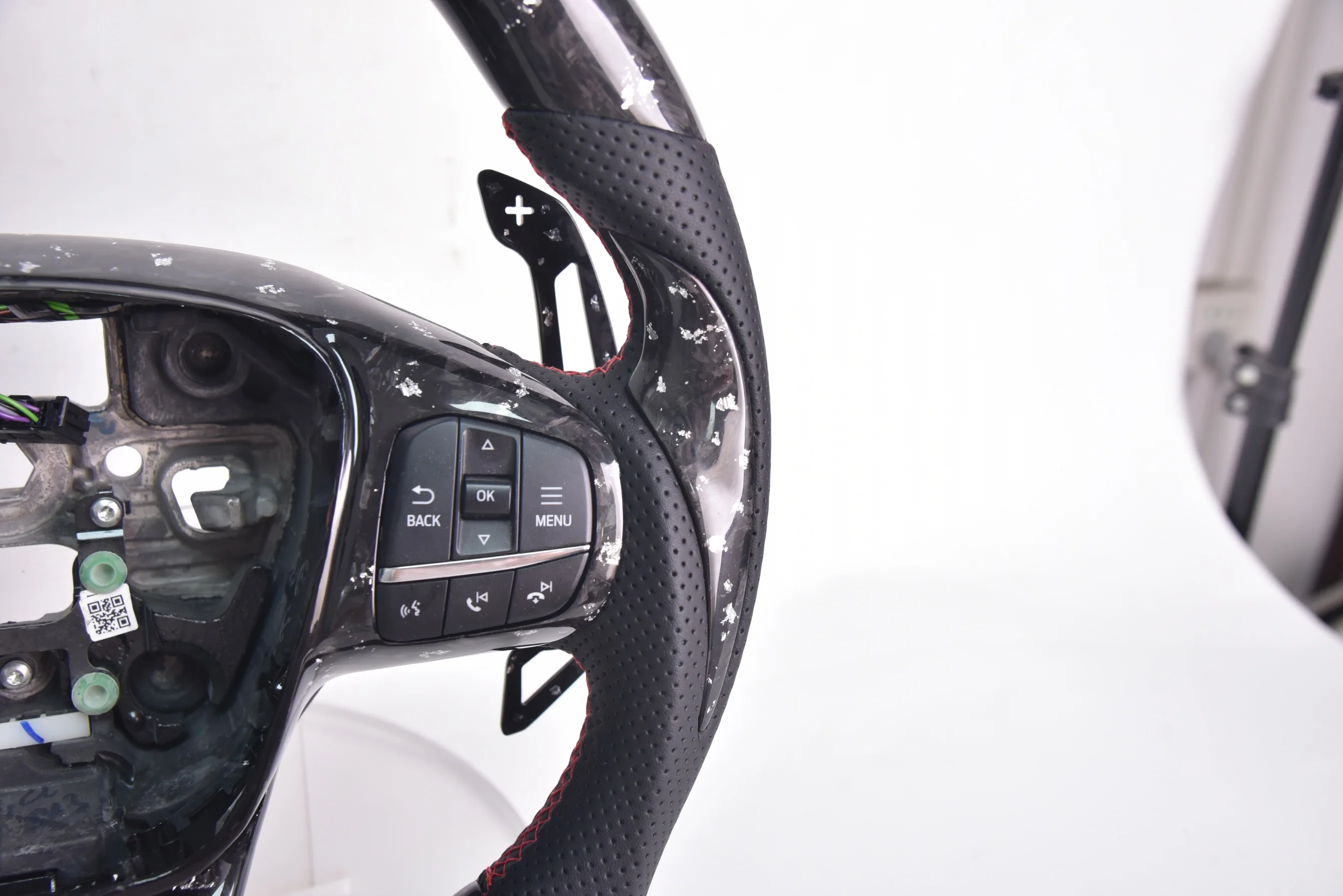 Новые модернизированные магнитные лопасти переключения передач из углеродного волокна, улучшают впечатления от вождения, подходят для Ford Focus