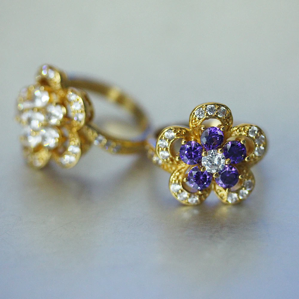 Luxury Iced Out Flower Shape Rings Wholesale Female Gold Color Cubic Zirconia Crystal Ring For Women Fashion Party Jewelry Gift