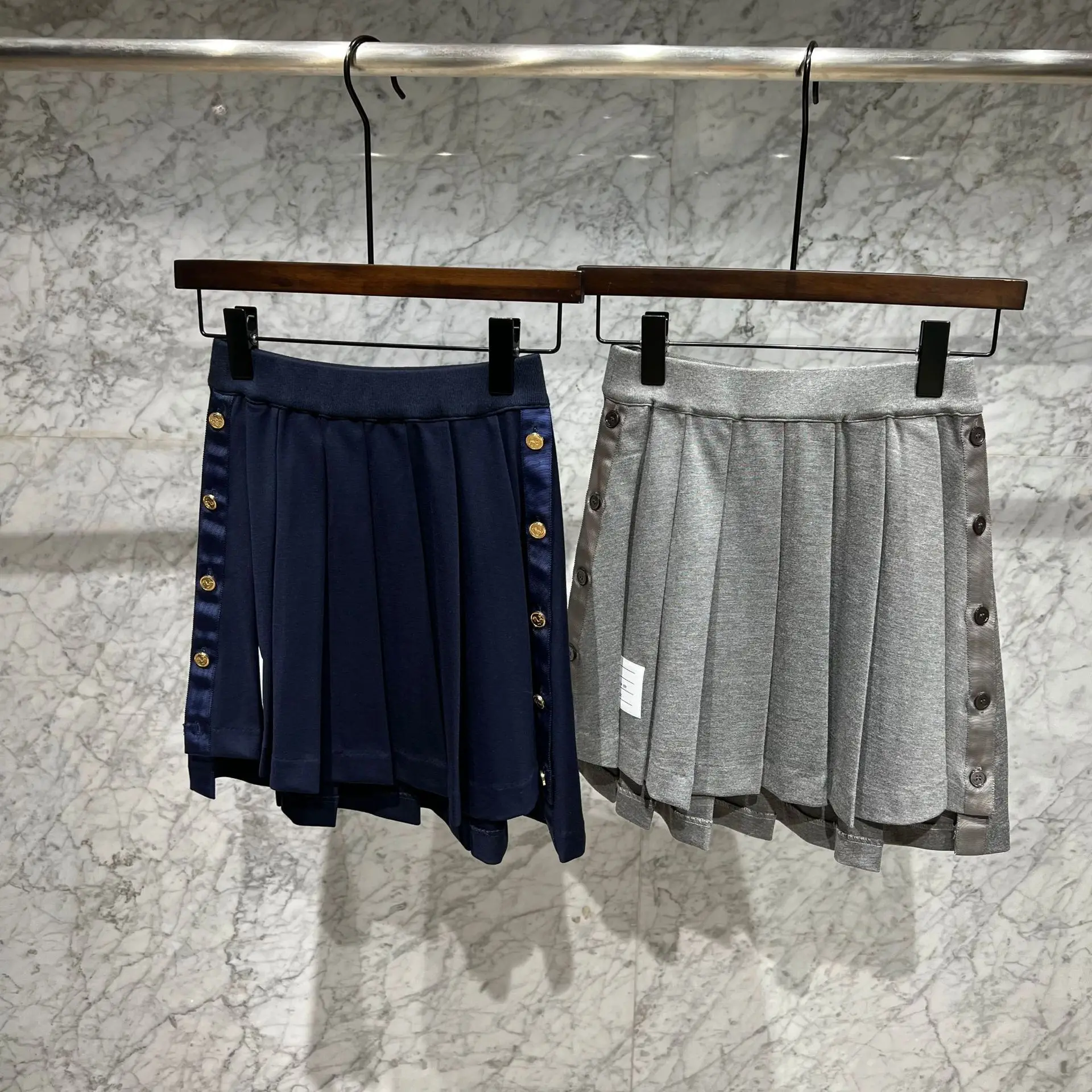 2022 New Classic Tb Women Skirt Vintage Side Webbing Buttons Faldas Female Irregular High Waist Grey Navy Blue Jupe Short Mujer