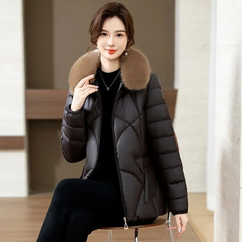 Winter 2025 New Down Jacket Women Parkas Fashion High-Quality Warm Cotton Padded Coat Ladies Short Overcoat Overwear Tops