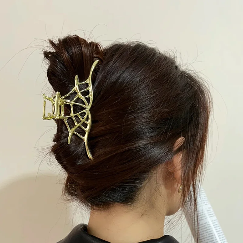 New Spider Web Metal Hair Crab Alloy Halloween Hair Claw Clips Hairgrip Hairpin Barrette Clamps Party Hair Accessories