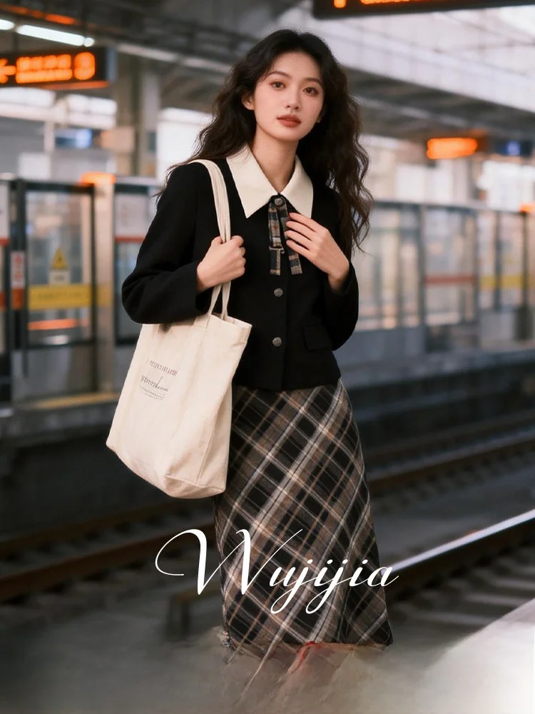 

Faionable plus Size Women's Outfit Spring 2026 Plaid Skirt And Top Set Belly Covering Trendy Polyester Fiber