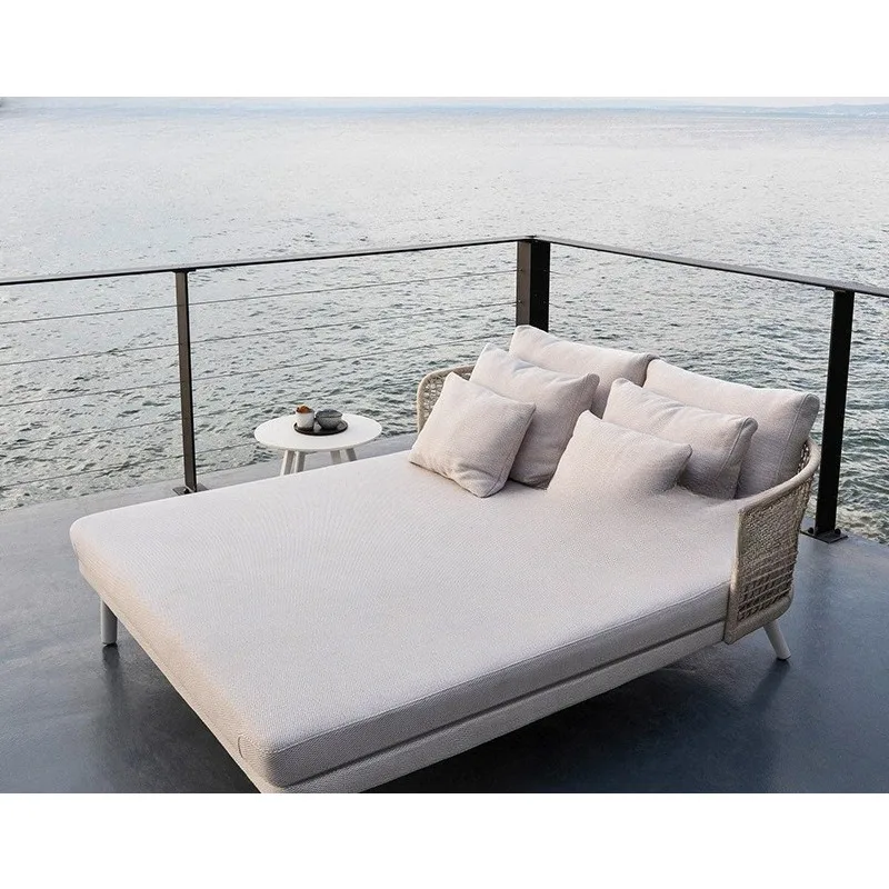 

Скандинавская уличная кровать-шезлонг для виллы, сада, демонстрационной комнаты, современная простая мебель для отдыха из ротанга
