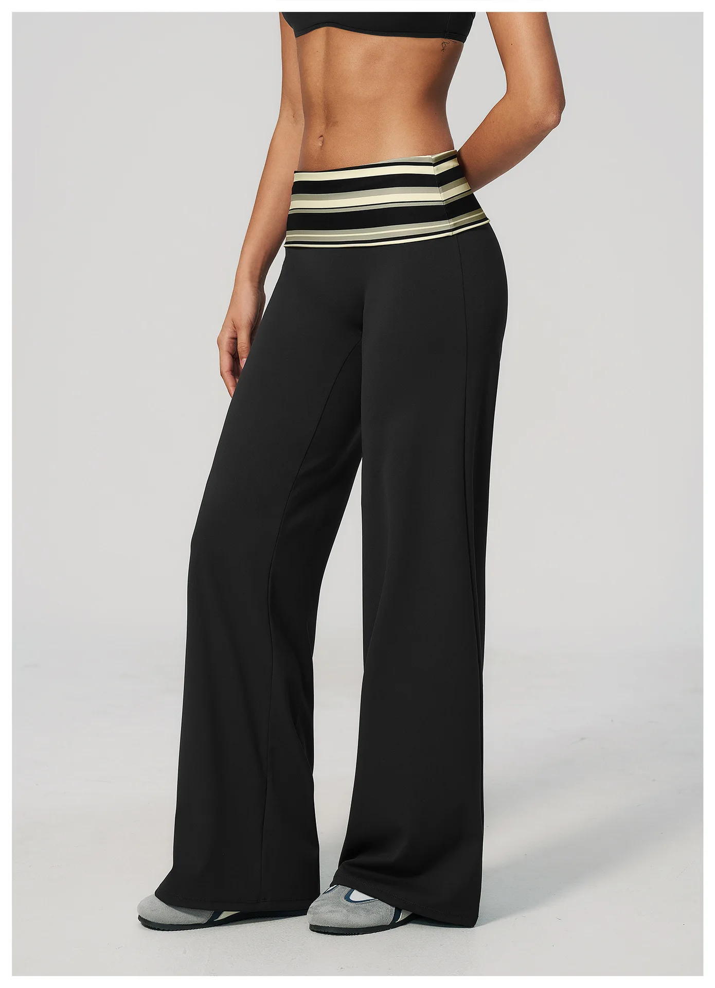 Black Stripe (29).jpg