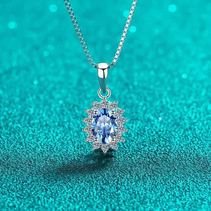 18K White Gold Moissanite Diamond Necklace Female Niche Light Luxury Design Sense Box Chain Royal Blue Oval Pendant Fine Jewelry