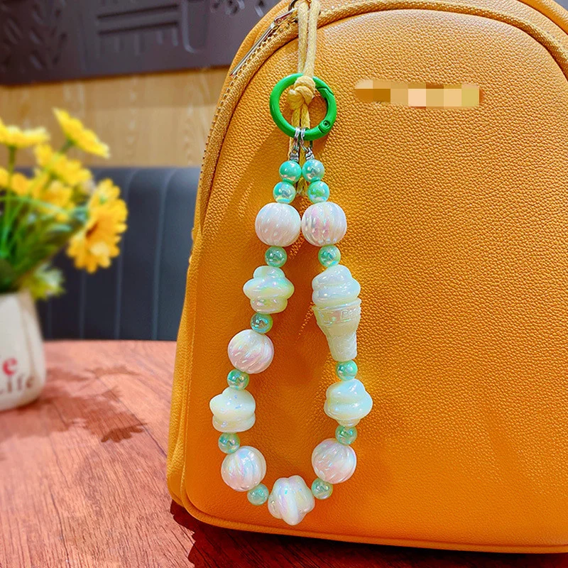 Women's Fashion Acrylic Love Flower Pendant Mobile Phone Chain Beaded Lanyard Keyring Fashion Jewelry Key Chains