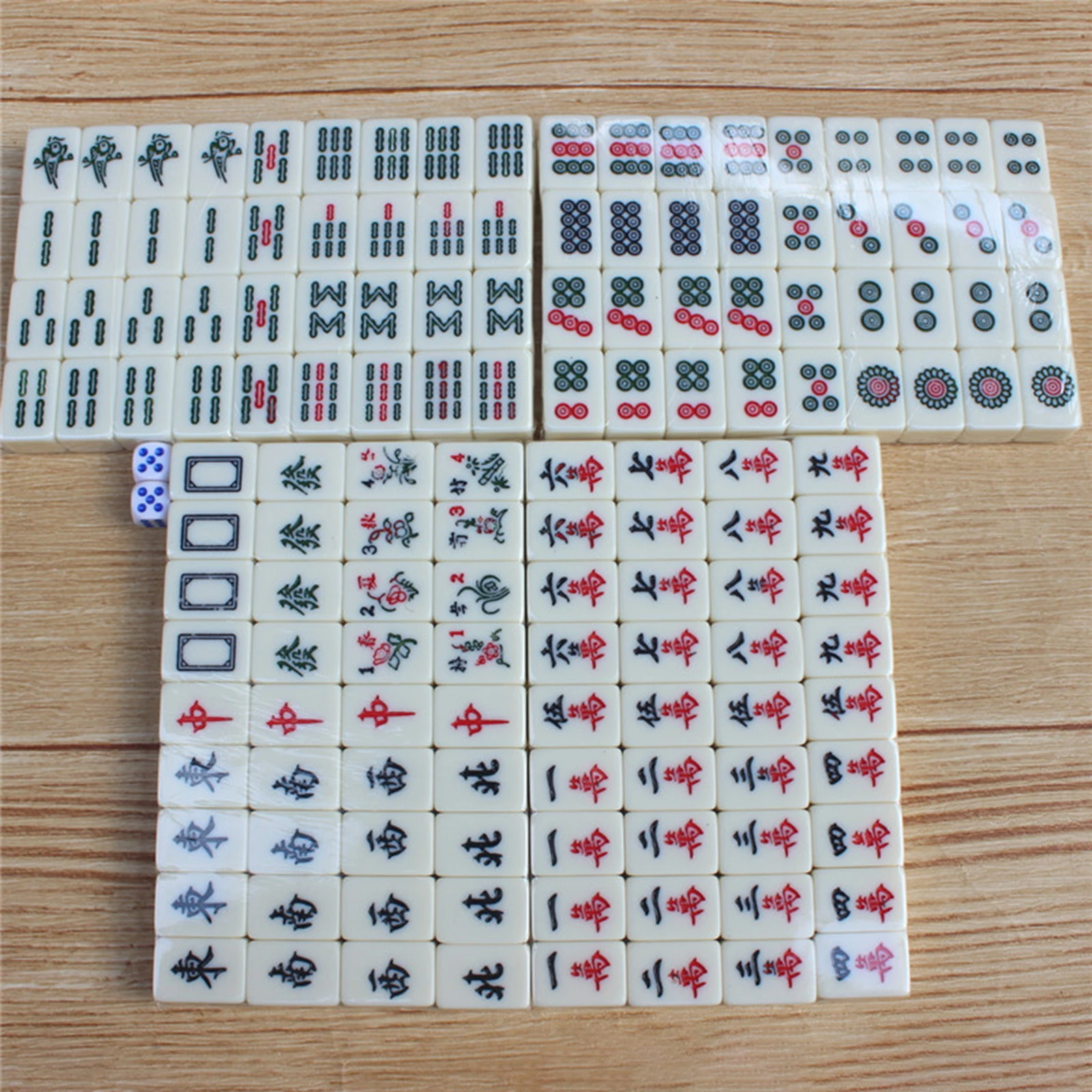 Exquisitely Carved Chinese Mahjong Game Set Board Game Majiang for Travel