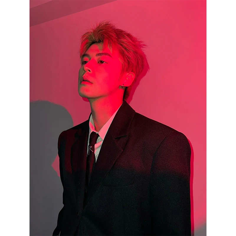 

Bla oulder Pad Suit Jaet for Men Casual Briti Sle Spring Autumn High Sensation Cleanfit Leisure Western Wear